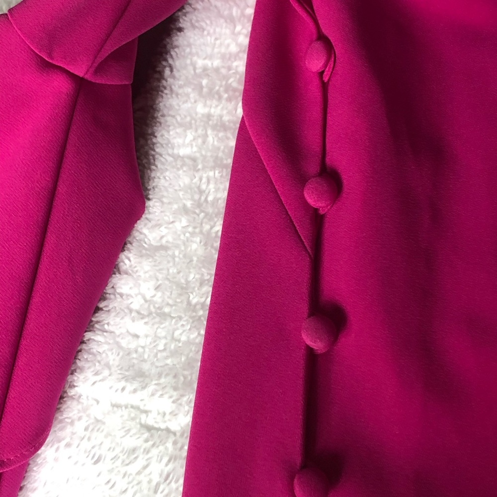 MILLY RUFFLE SLEEVE TOP WITH SIDE BUTTON - Picture 7 of 14